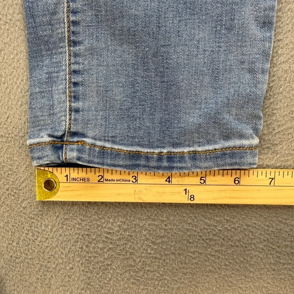 Abercrombie Kids Straight Leg Denim Jeans Regular Fit Size 11/12 Light Blue Wash